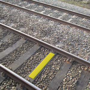 SafetyTac® 2.0 Railroad Track Clearance Marker